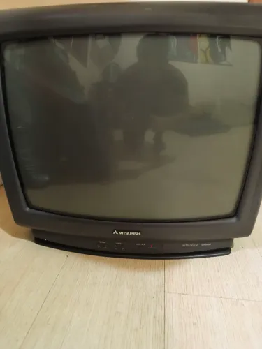 Televisão de tubo Mitsubishi