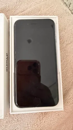 iPhone SE