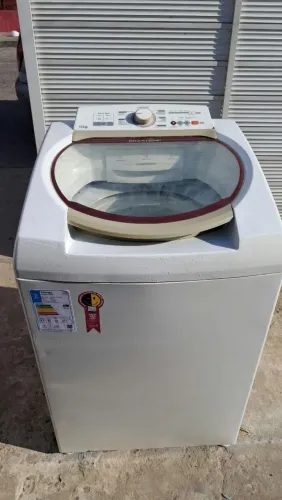 Máquina de lavar 11kg em ótimo estado