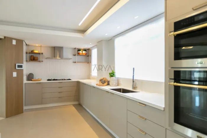 Apartamento no Batel ARYA1