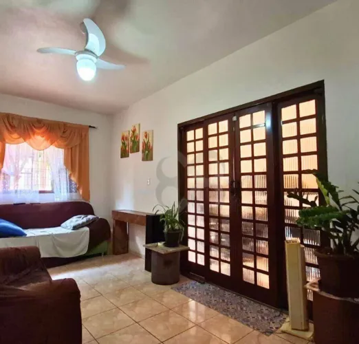 Casa com 3 dormitórios à venda, 118 m² por R$ 470.000,00 - Jardim Presidente - Londrina/PR