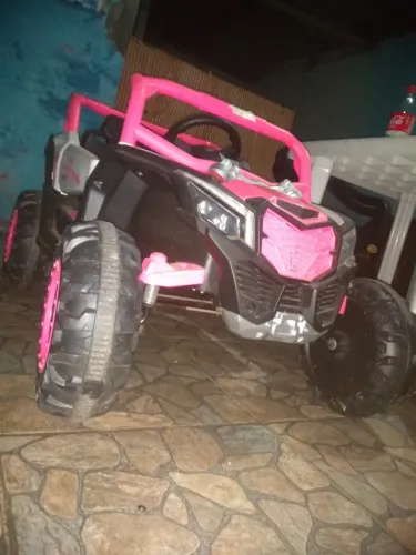 Carrinho elétrico infantil 