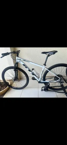 VENDE-SE BIKE ARO 29 - 12 MARCHAS 