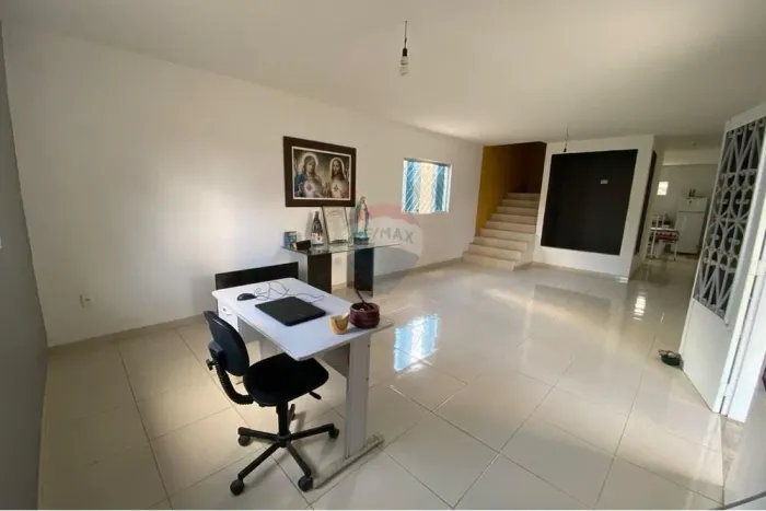 Casa Nova e Moderna no Jardim Petrópolis!