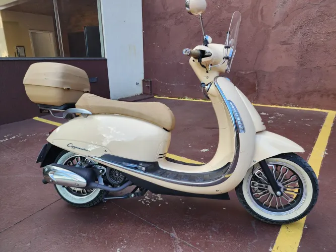 Scooter Motorino Capuccino 150cc