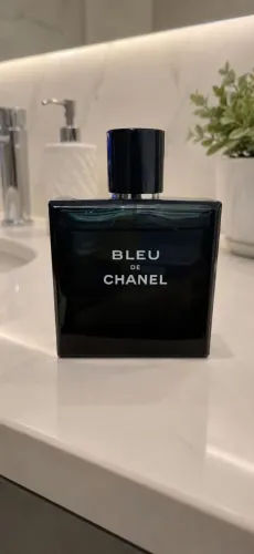Blue de Chanel Eau de Toilette 