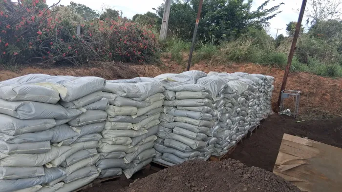 Terra vegetal 20 kg pronta para o plantio