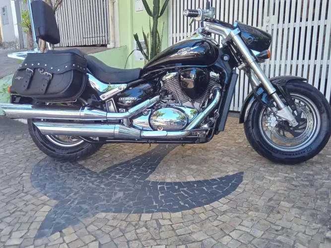Boulevard M800 2012