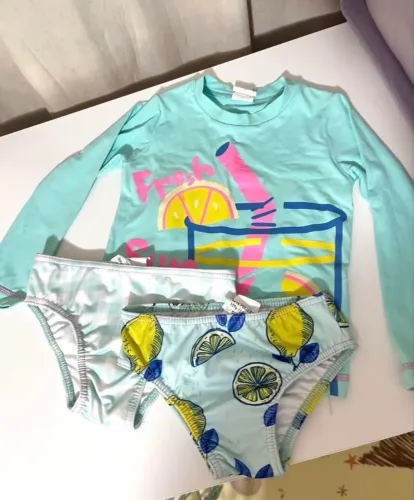 Roupa de banho - TAM 1 ano