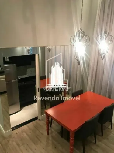 Duplex com 100m2, equipado e decorado, 2 dormitórios, 3 banheiros, 2 vagas - Brooklin