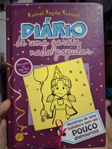 Uma Garota Nada Popular - Histórias de uma baladeira nem um pouco glamourosa