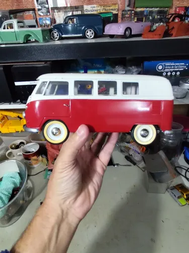 Miniatura Kombi sólido 1/18
