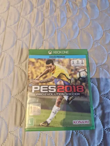 jogo pes 2018 mídia física edição premium para Xbox one, completo e em bom estado