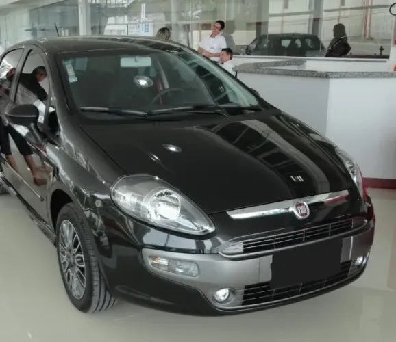 Fiat Punto Sporting Dualogic 1.8 Flex 16V 5P 2013