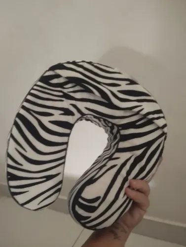 Travesseiro de viagem de zebra