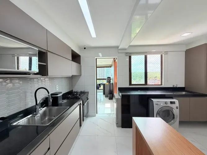 Pé na areia de guaxuma - Vista Mar - 114 m² - 3 quartos - Mobiliado em alto padrão.