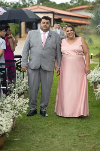 Vestido plus size feminino de festa