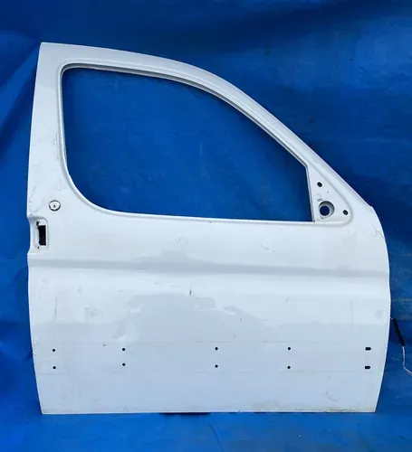 Porta Dianteira Direita Partner 2004 2005 2006 2007 2008  Dianteira Direito Branco