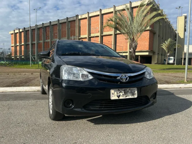 Toyota Etios XS 1.5 Flex 16V 5P Mec. 2016
