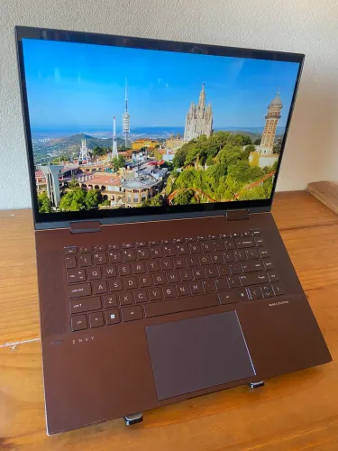 Notebook HP Ryzen 7 / Radeon Graphics / 16GB RAM / 1TB SSD / Tela 15.6? FullHD