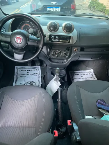 Fiat Uno WAY Celeb. 1.0 EVO Fire Flex 8V 5P 2014