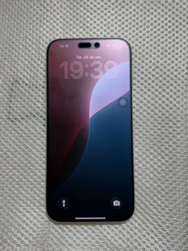 Vendo IPhone 17 pro Max bateria 100% garantia 03/08/2027