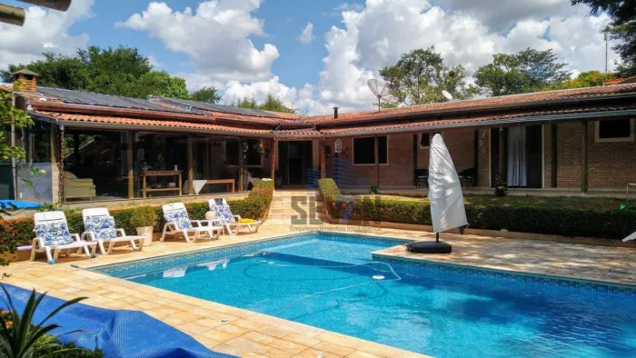 Chácara à Venda no Vale do Igapó 3 Dormitórios, 2 Suítes, Piscina e Área Verde Encantador