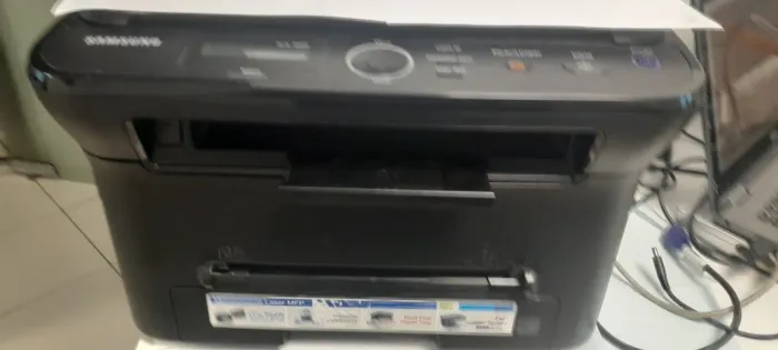 IMPRESSORA MULTIFUNCIONAL A LASER SAMSUNG 4200