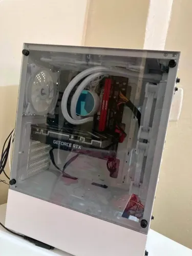 PC GAMER Ryzen 7 5700x