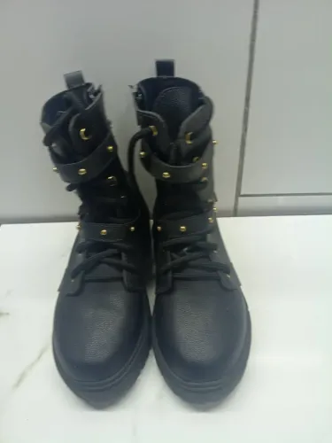 Bota preta nova fem num 34