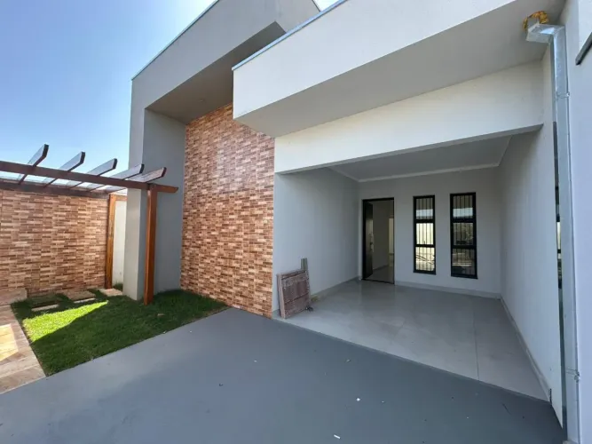 Casa à Venda com 3 Dormitórios (1 Suíte) no Parque Vasconcellos  Hortolândia | Aceita Fina