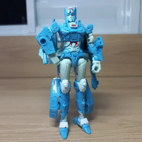 Transformers Siege Chromia