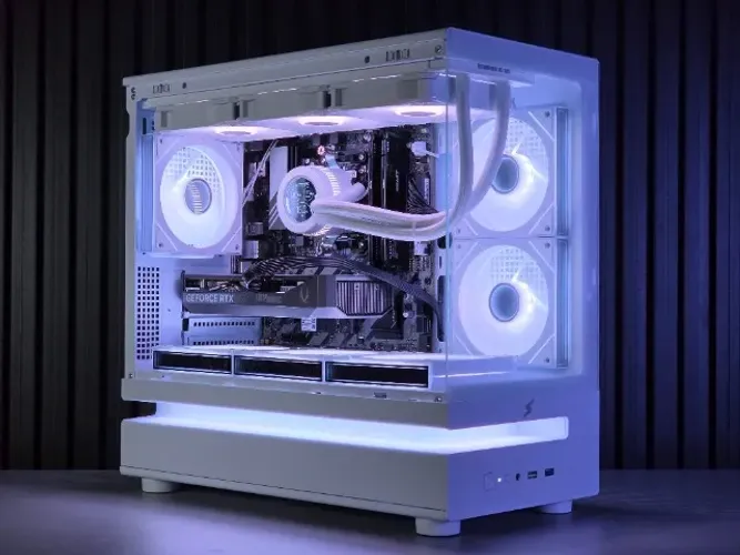 PC Gamer Ryzen 7 7800X3D + RTX 5060 + 16GB DDR5 Novo
