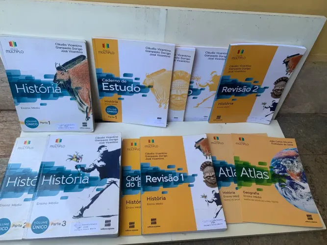 Livro Projeto Multiplo História de Cláudio Vicentino