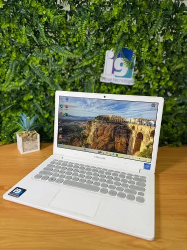 Notebook Samsung  NP530XBB