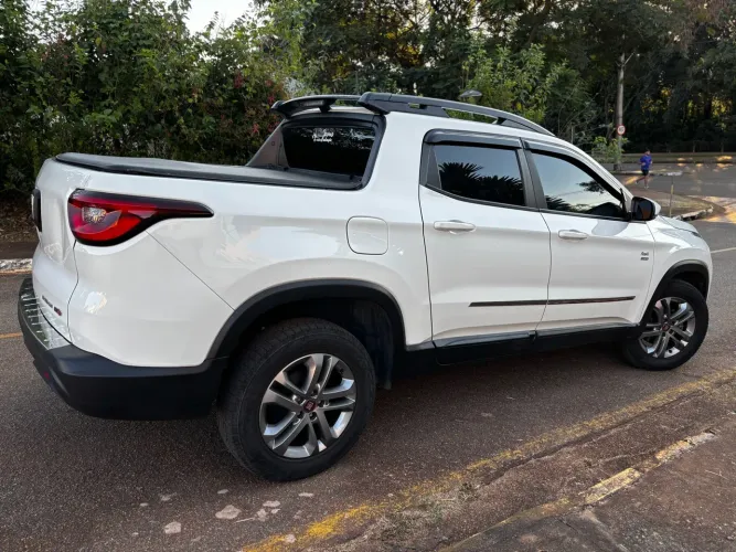 Fiat Toro Freedom 2.0 16V 4X4 Diesel Aut. 2021
