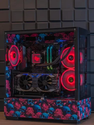 PC Gamer i7 9700, RTX 2080 Super 8GB, 16GB RAM, NVMe 500GB, Z390, Water Cooler 240mm
