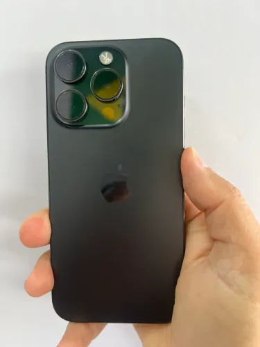 iPhone 15 pro 128gigas bateria 81% SEM FACIAL