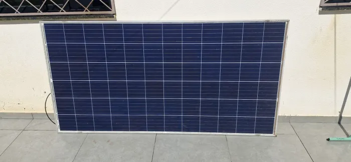 Painel solar Risen 320W Usado