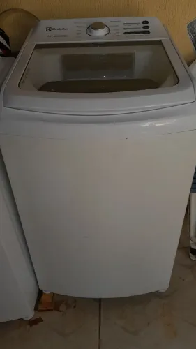Vendo Maquina eletrolux 14 kilos 