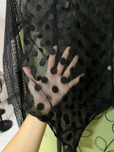 Body tule com transparência