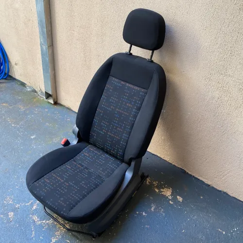 Banco Motorista Uno Vivace / Fiorino preto 