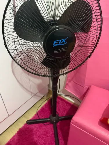 Ventilador de pé