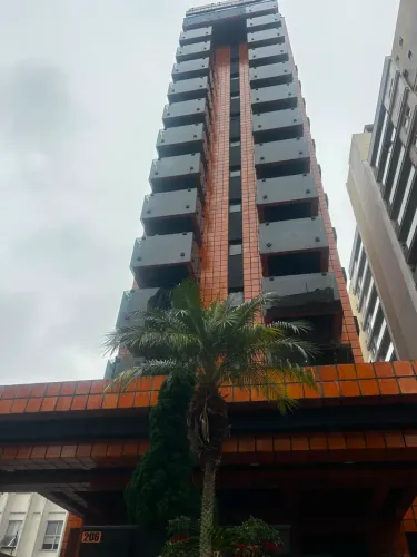 Apartamento para venda com 4 dormitórios no Centro - Florianópolis - SC