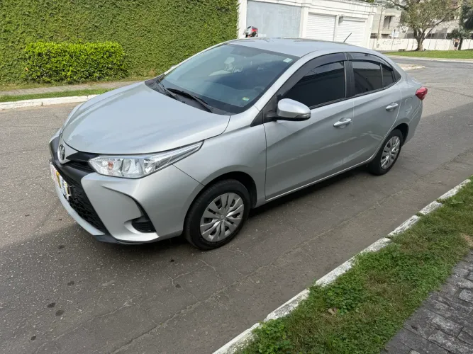Toyota Yaris XL Sedan 1.5 Flex 16V 4P Aut. 2024