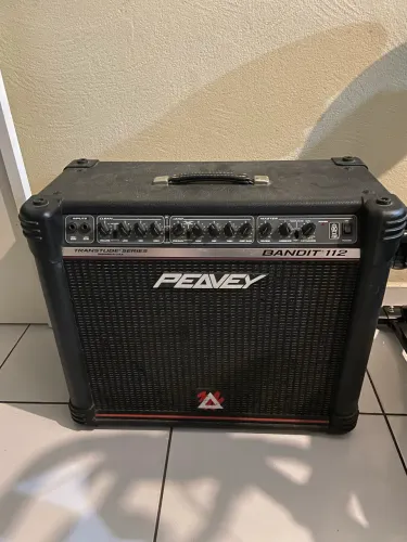 Amplificador de guitarra peavey 100watts