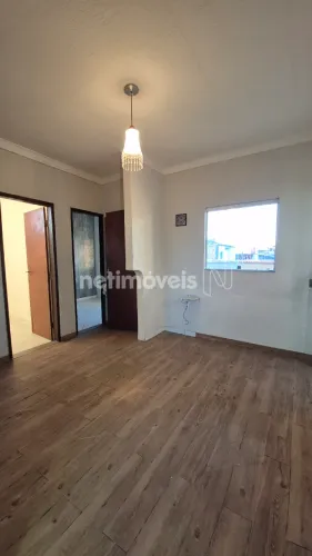Apartamento com 2 quartos para locação na Serraria Brasil