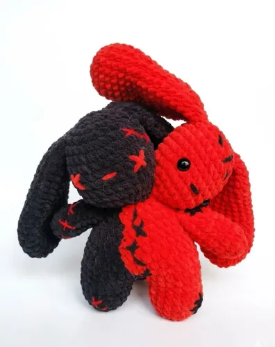 Coelho Amigurumi Estilo Dark/Gótico Macio Decoração
