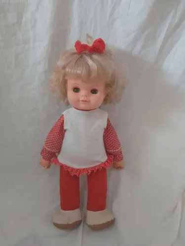 RELIQUIA* Boneca anda nenê da estrela década de 80