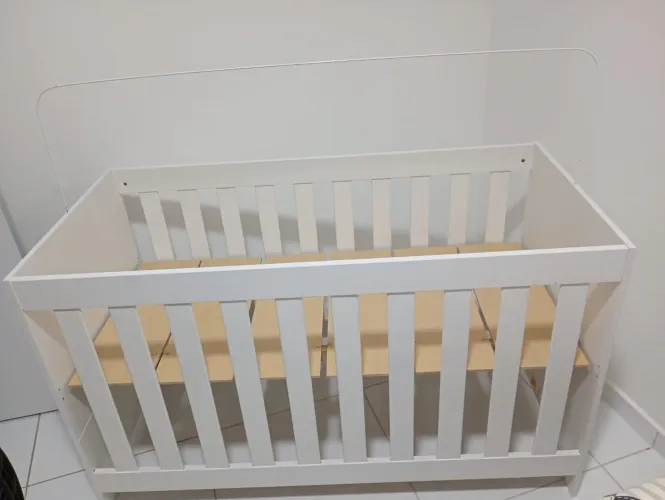 Vende-se Berço